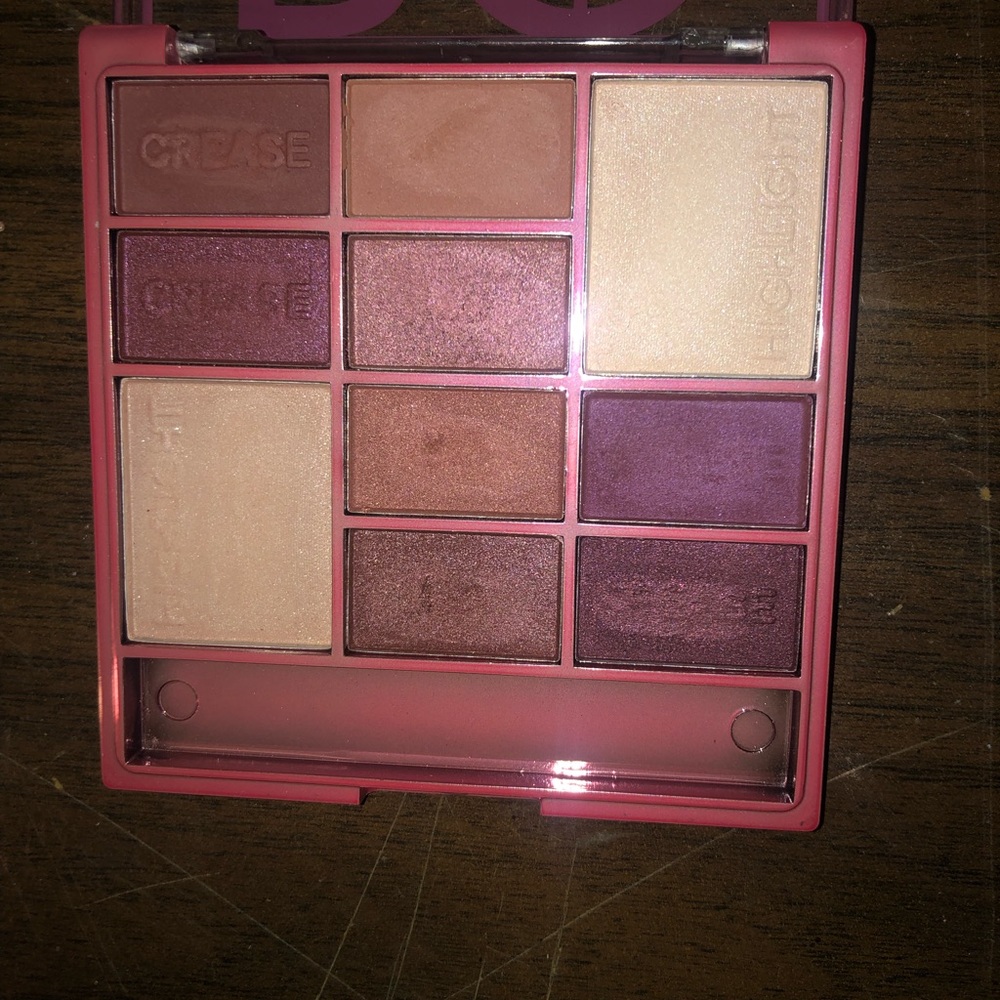 eyeshadow - Picture 3 of 4